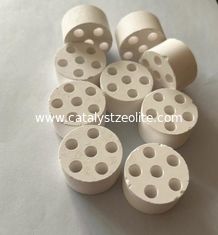 उच्च थर्मल स्थिरता एल्यूमीनियम उत्प्रेरक समर्थन 6 छेद 33mm 18mm